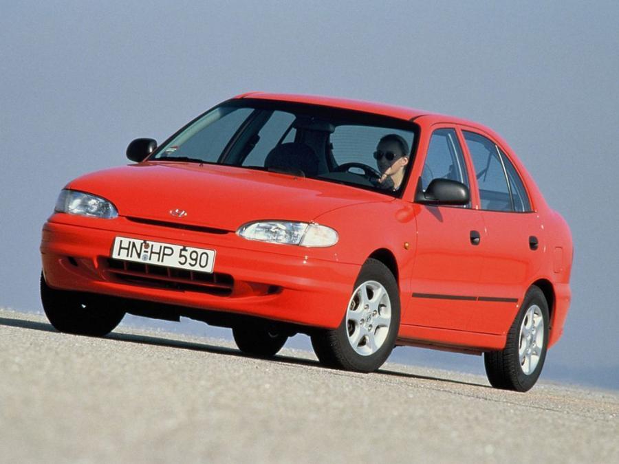 Hyundai Accent 5-Door '1994